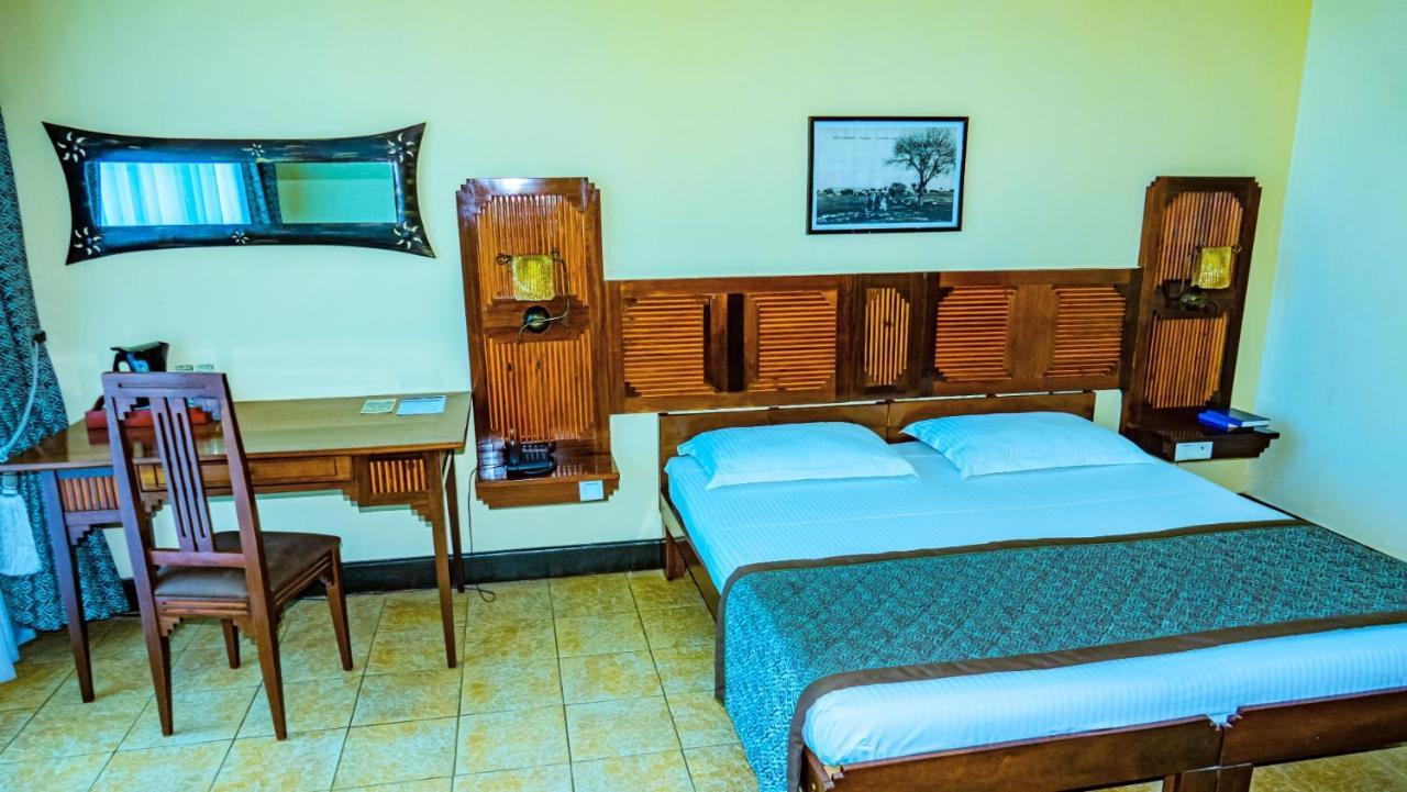 Le Grand Hotel Diego Antsiranana Экстерьер фото