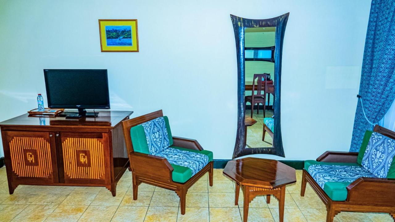 Le Grand Hotel Diego Antsiranana Экстерьер фото